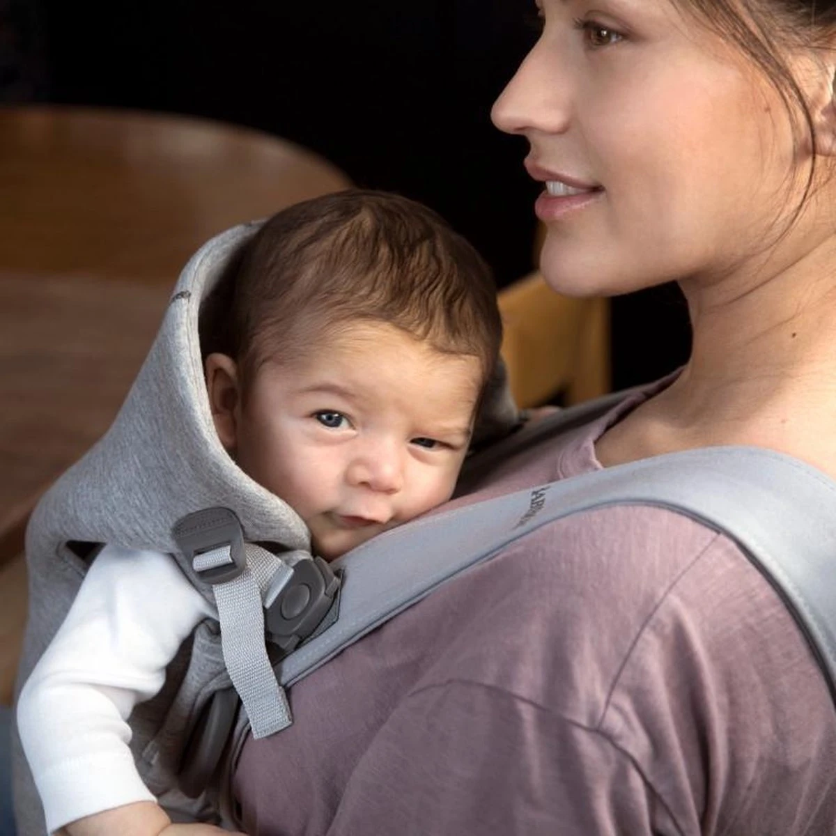 BabyBjörn Draagzak Mini - 3D Jersey - Lichtgrijs - Image 9