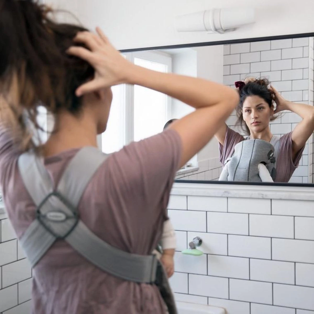 BabyBjörn Draagzak Mini - 3D Jersey - Lichtgrijs - Image 12