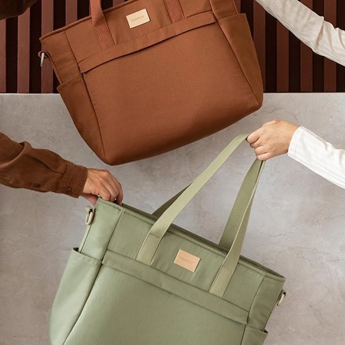 Nobodinoz Baby On The Go Luiertas Olive Green - Image 6