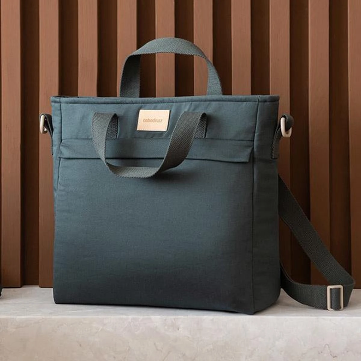 Nobodinoz Baby On The Go Luiertas Rugzak Carbon Blue - Image 8