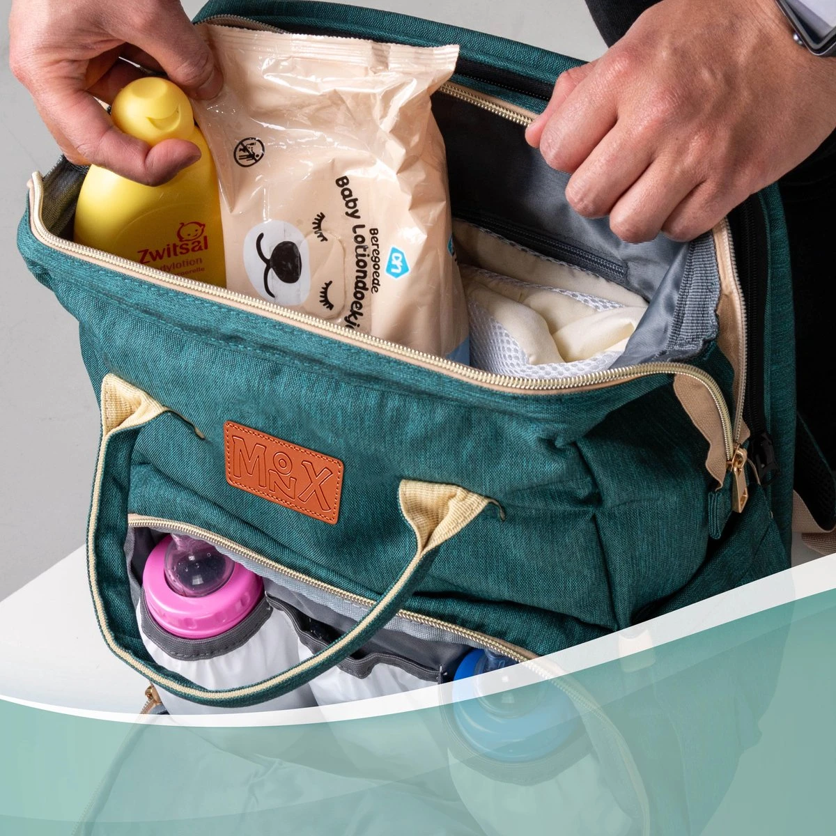 Luiertas Rugzak - Monx Luiertas Verzorgingstas Met Uitklapbaar Babybedje - Overzichtelijke Luierrugzak Extra Buggy En Kinderwagen Haken Inclusief Geïsoleerde Flessenhouder - Groen - Image 10