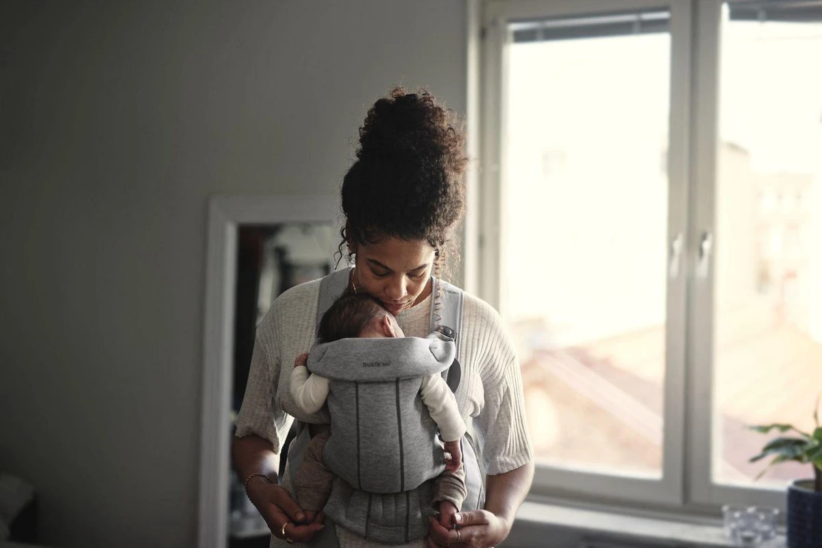 BabyBjörn Draagzak Mini - 3D Jersey - Lichtgrijs - Image 6