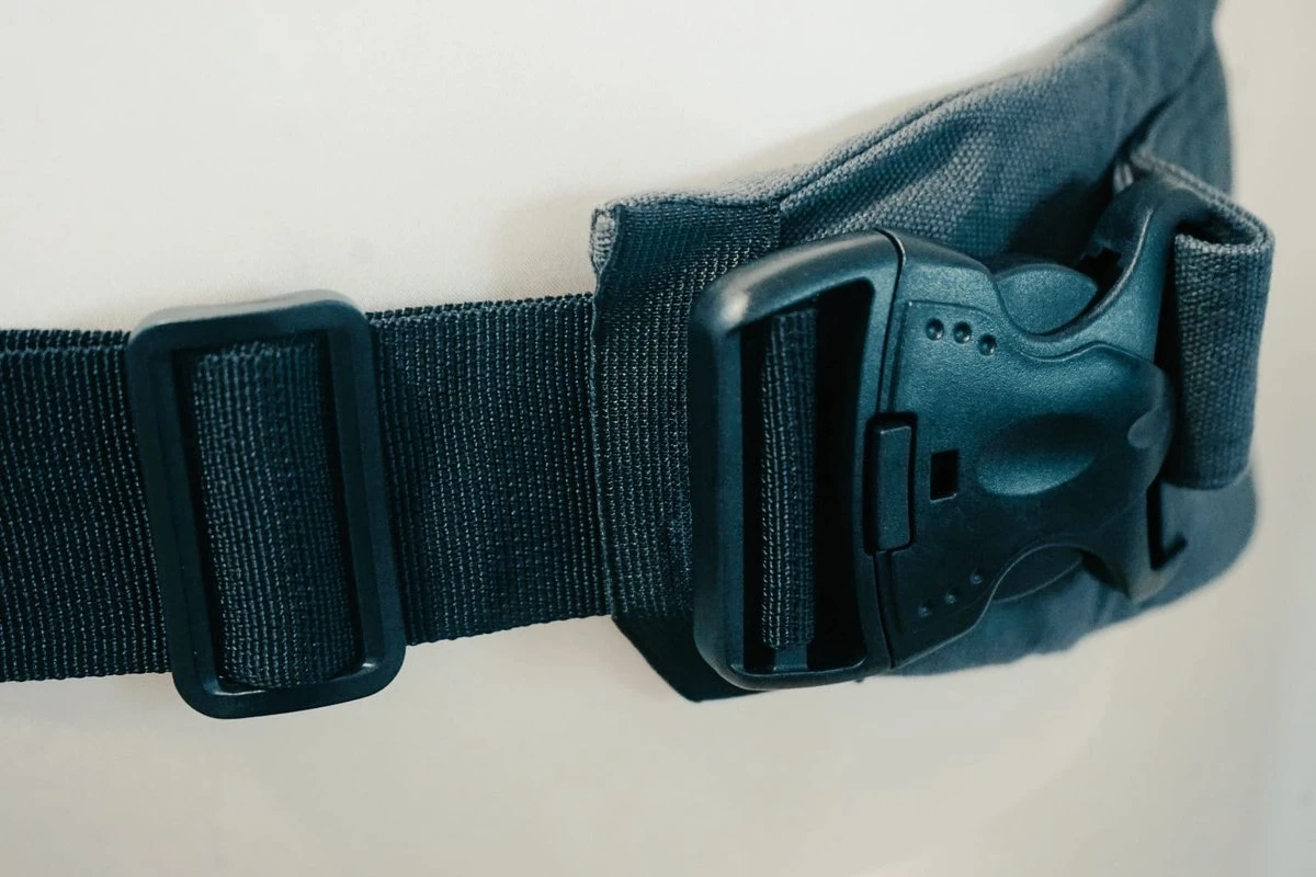 Praktische Draagzak Baby - Kakigroen - Babydrager - Buikdrager En Rugdrager - Opbergtas Inbegrepen - Image 2