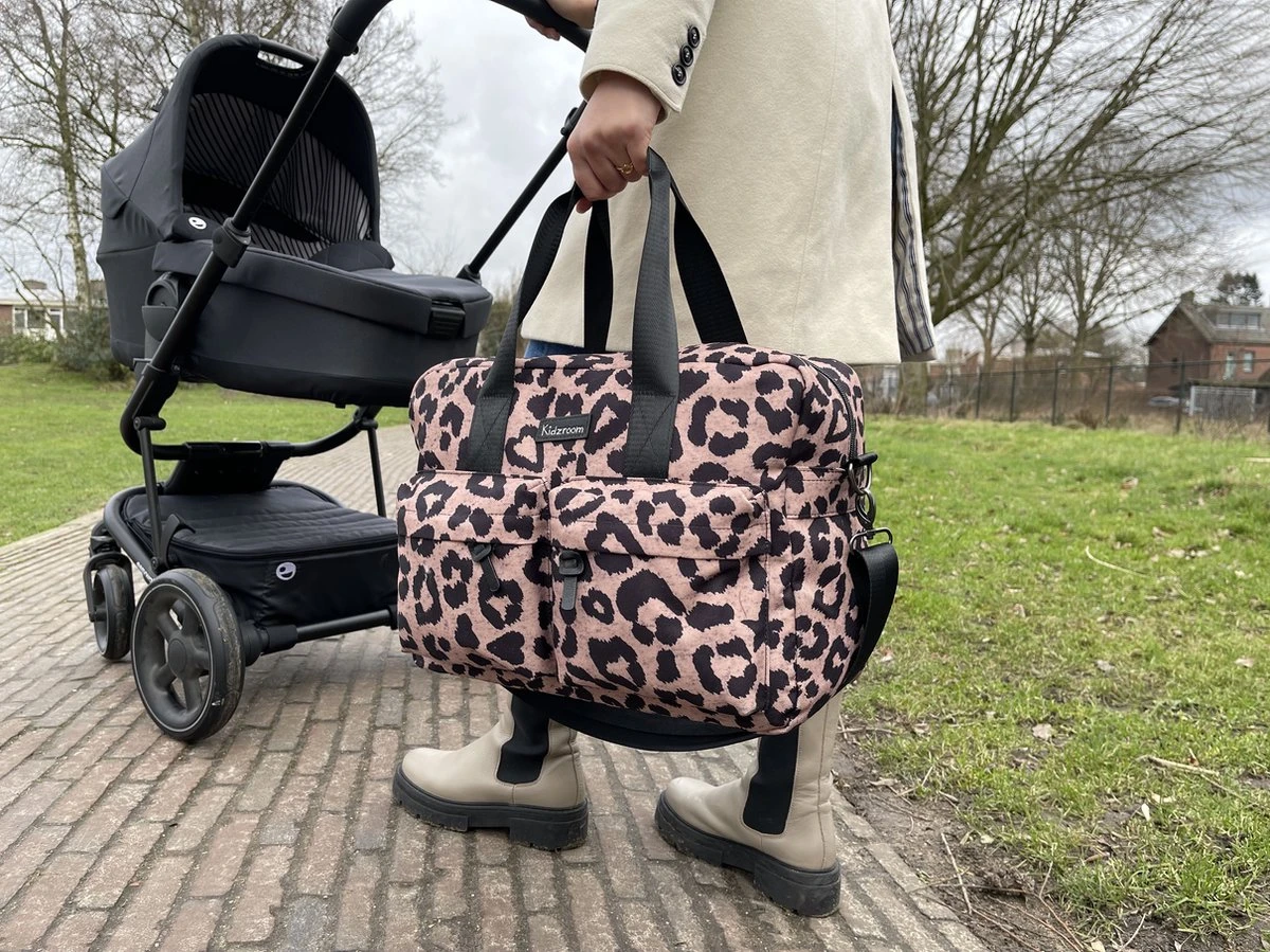 Kidzroom Gorgeous Luiertas - Bruin - Ophanglussen Kinderwagen - Verschoonmatje - Verstelbare Schouderband - Image 7